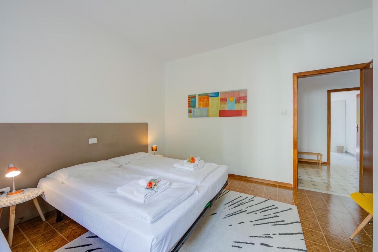 The Bon'Ora Apartment - Happy Rentals Riva del Garda Luaran gambar